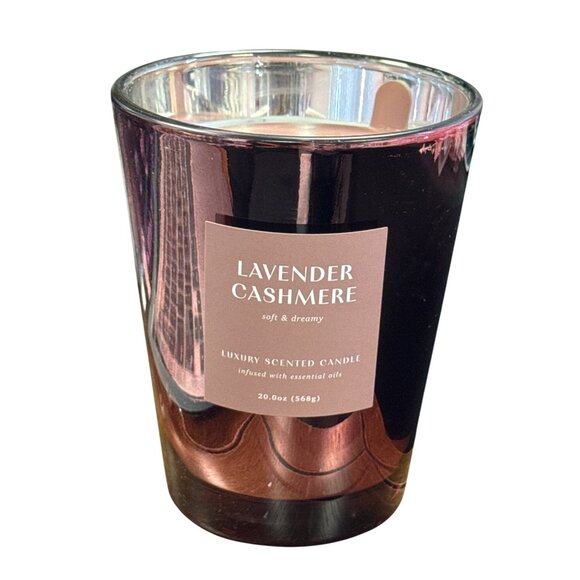 THRESHOLD Lavender Cashmere Scented Plant Wax Blend Candle 20oz - Picture 2 of 6